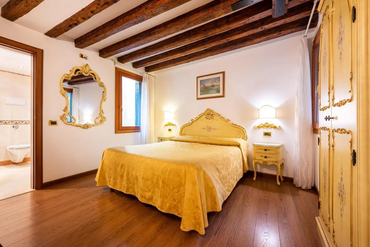 Ca' Pinelli Lejlighed Venedig